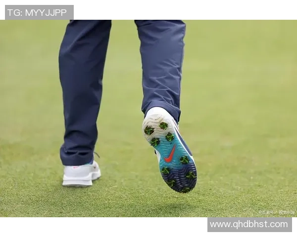 靓丽鸟足球鞋助你在绿茵场上展现风采与实力的完美选择